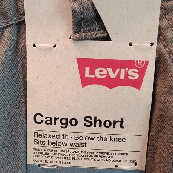 Levi Cargo Shorts, Dark Gray - Big Boys Size 20 Reg W30" - Picture 4 of 6
